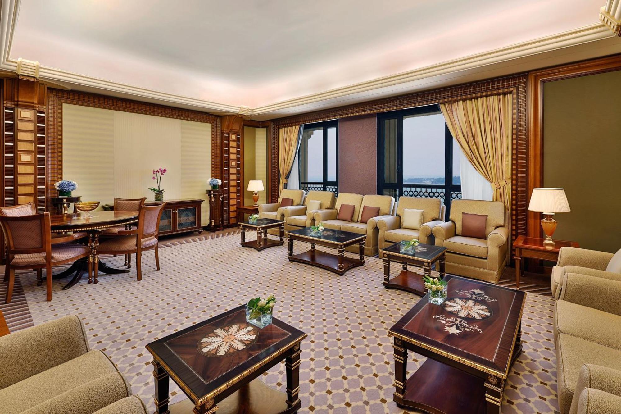Club Suite Club lounge access 1 Bedroom Executive Suite,1403055914:JPEG